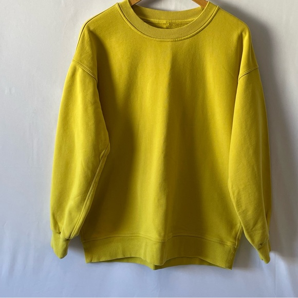 lululemon athletica Tops - Lululemon Perfectly Oversized Crew
Soleil (2020)